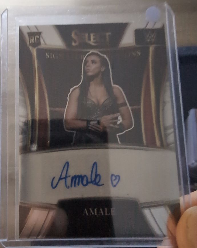 2022 Panini Select WWE Signature Selections #SN-AML Amale Rookie Auto — front