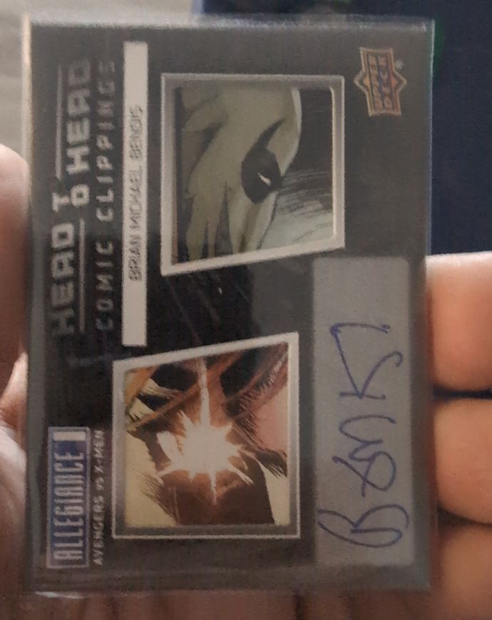 2023 Upper Deck Allegiance Avengers vs X-Men Head to Head Comic Clippings CC-50 Brian Michael Bendis Auto — front