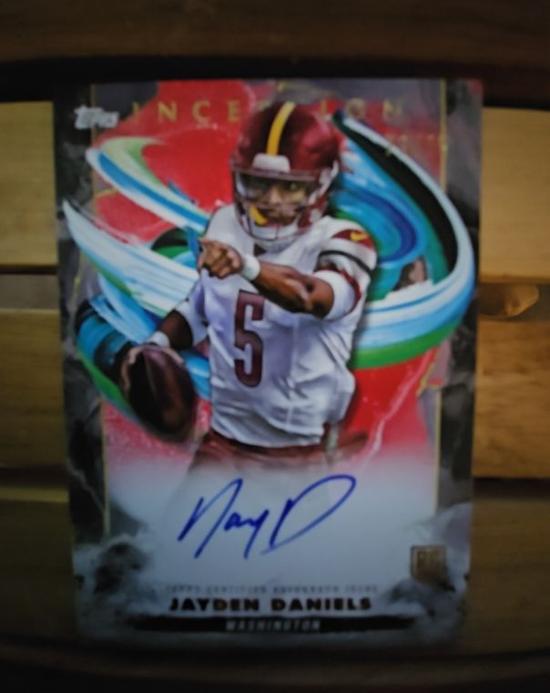 2024 Topps Inception Rookie Autographs Jayden Daniels #RA-JD — front