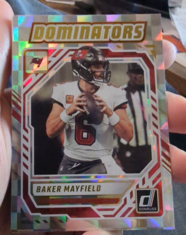 2025 Donruss #DOM-BMD Baker Mayfield Dominators — front