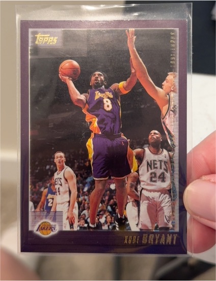 2000-01 Topps #189 Kobe Bryant — front