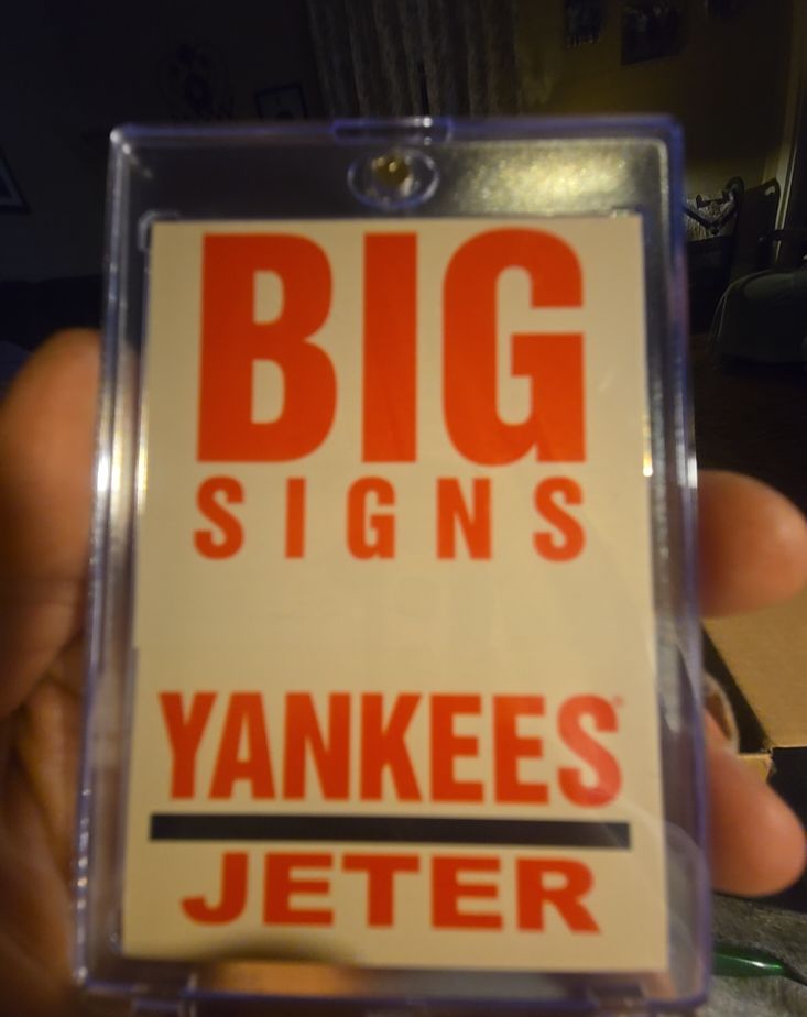 2004 Fleer Platinum Big Signs #2 Derek Jeter — front