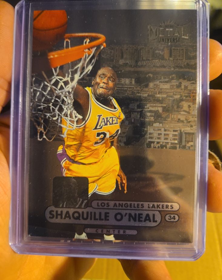 1997-98 Skybox Metal Universe #1 Shaquille O'Neal — front