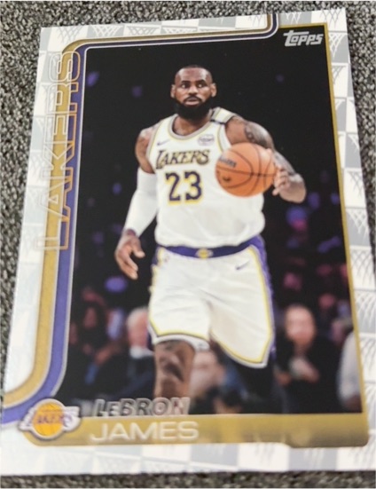 2025-26 Topps #150 LeBron James — front