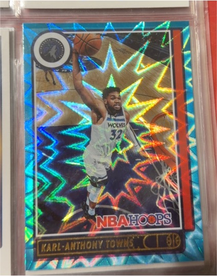 2021-22 Panini NBA Hoops #141 Karl-Anthony Towns Teal Explosion — front