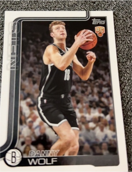 2025-26 Topps #227 Danny Wolf — front