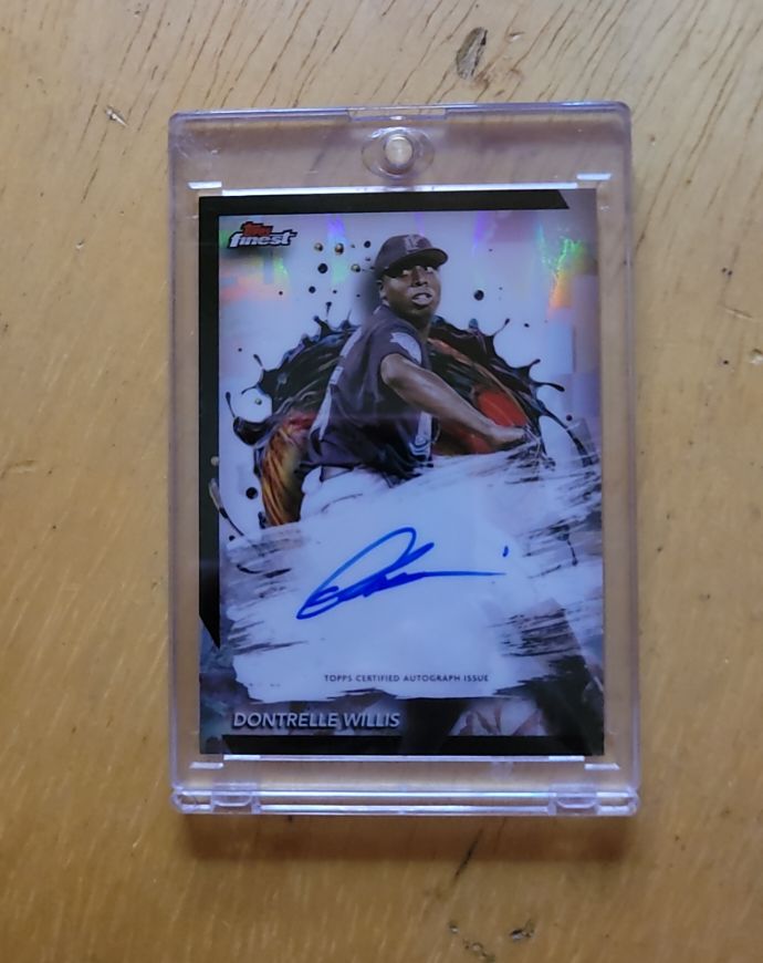 2024 Topps Finest Autographs Dontrelle Willis — front