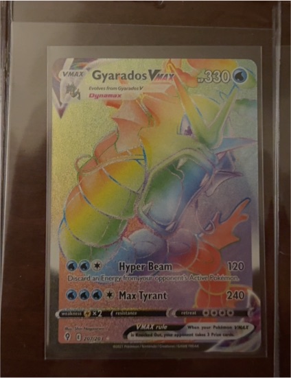 2021 Pokémon Sword & Shield Evolving Skies #207/203 Gyarados VMAX — front