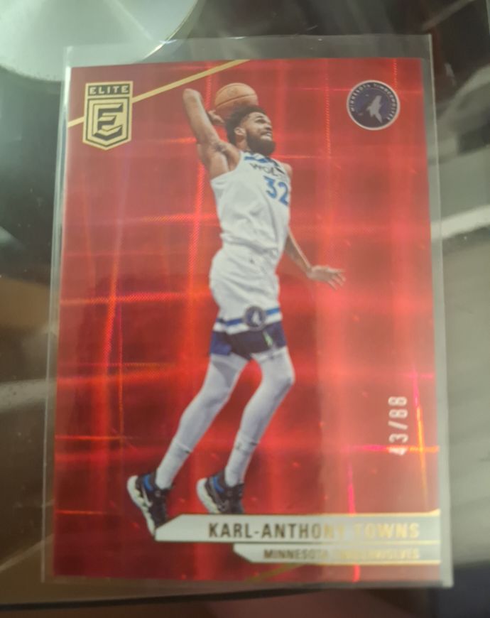 2023-24 Donruss Elite #47 Karl-Anthony Towns — front