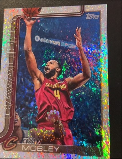 2025-26 Topps #82 Evan Mobley — front