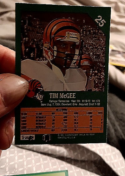 1991 Fleer Football #25 Tim McGee — back