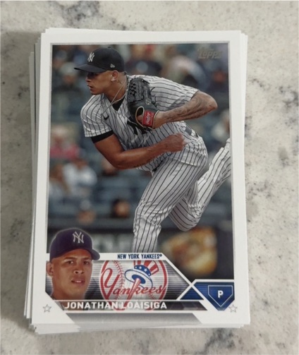 2023 Topps Update #US227 Jonathan Loaisiga — front
