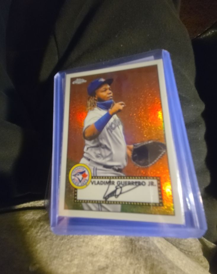 2021 Topps 1952 Redux #T52-46 Vladimir Guerrero Jr. — front