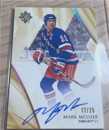 2023-24 Upper Deck Ultimate Collection #17 Mark Messier — front