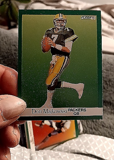 1991 Fleer #256 Don Majkowski — front