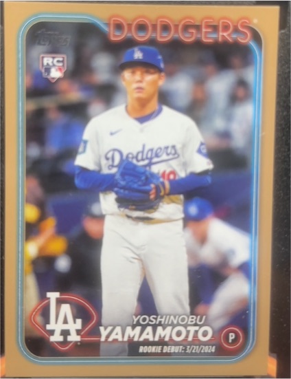 2024 Topps Update #US149 Yoshinobu Yamamoto — front