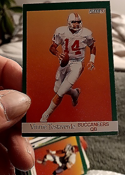 1991 Fleer #380 Vinny Testaverde — front