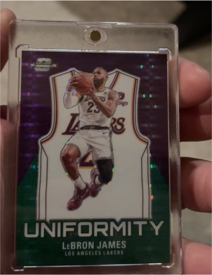 2023-24 Panini Contenders Optic #17 LeBron James Uniformity Red Ice — front