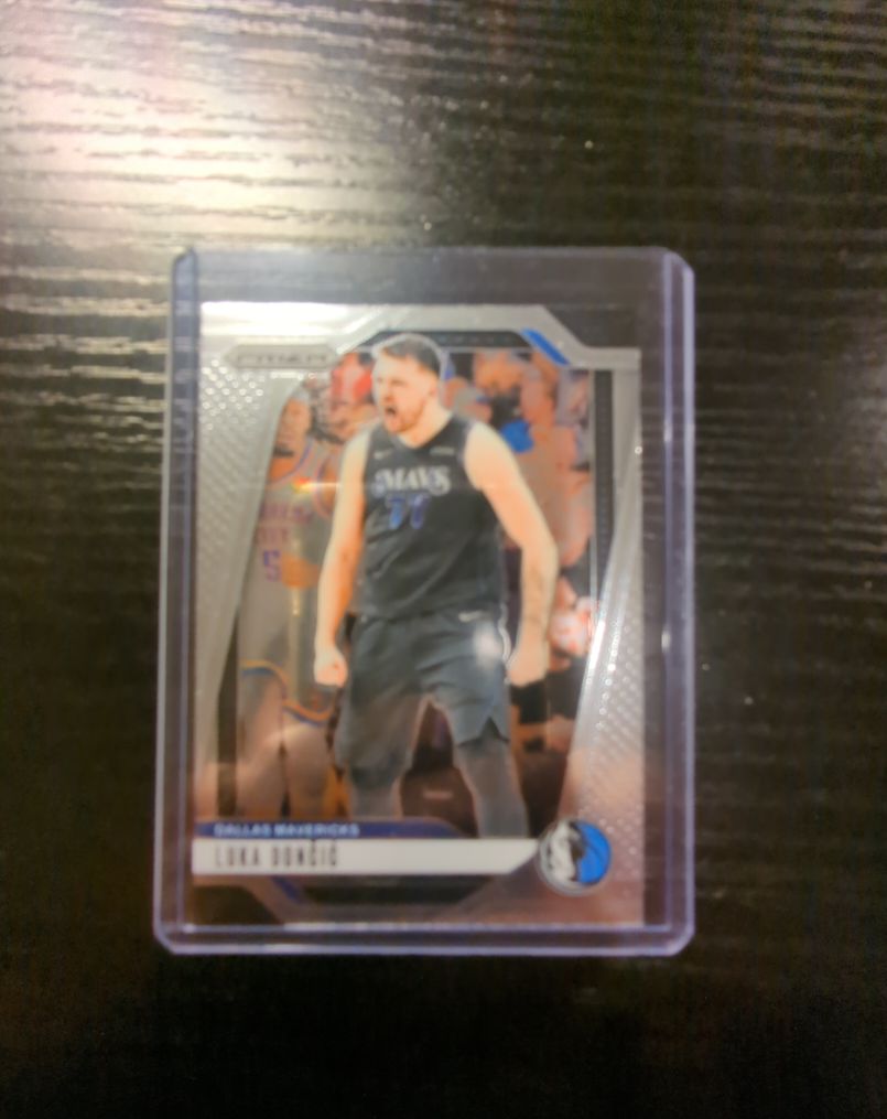 2024-25 Panini Prizm #89 Luka Dončić — front