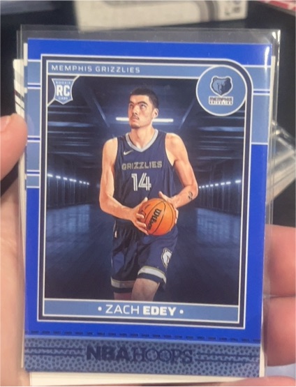 2024-25 Panini NBA Hoops #239 Zach Edey — front