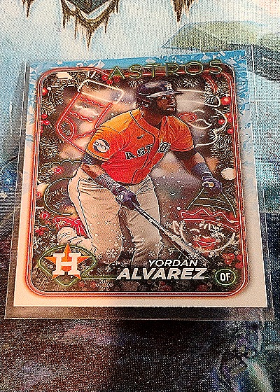 2024 Topps Holiday #H117 Yordan Alvarez — front