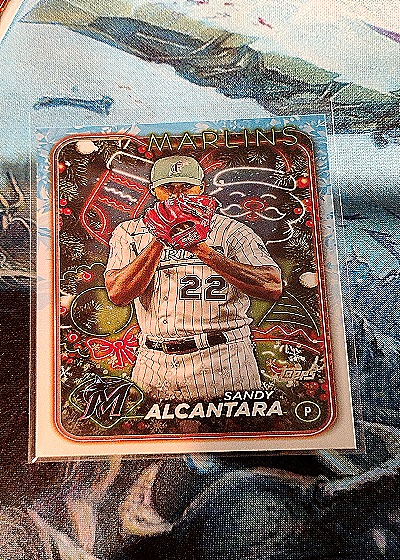 2024 Topps Holiday #H11 Sandy Alcantara — front