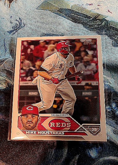 2023 Topps Update #US86 Mike Moustakas — front