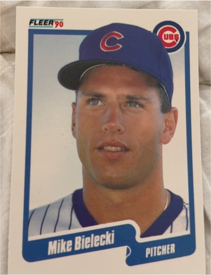 1990 Fleer #27 Mike Bielecki — front