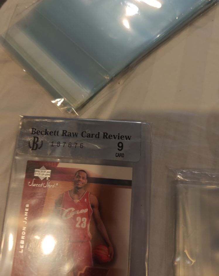 2003 Upper Deck #14 LeBron James — front