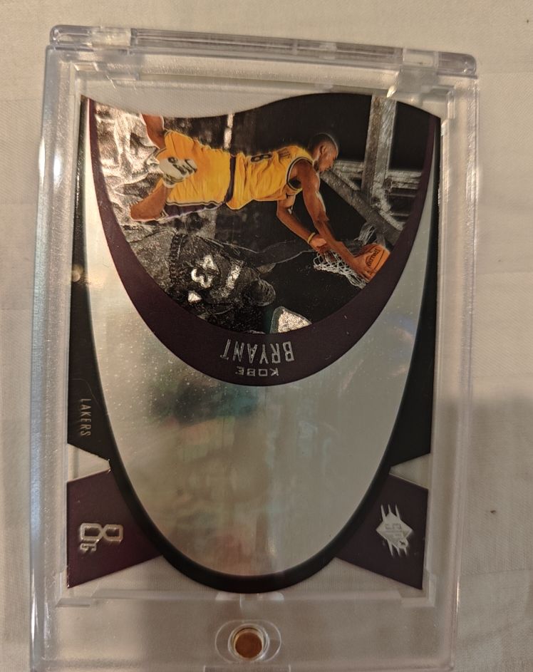 1997 Upper Deck SPx #SPX22 Kobe Bryant — front