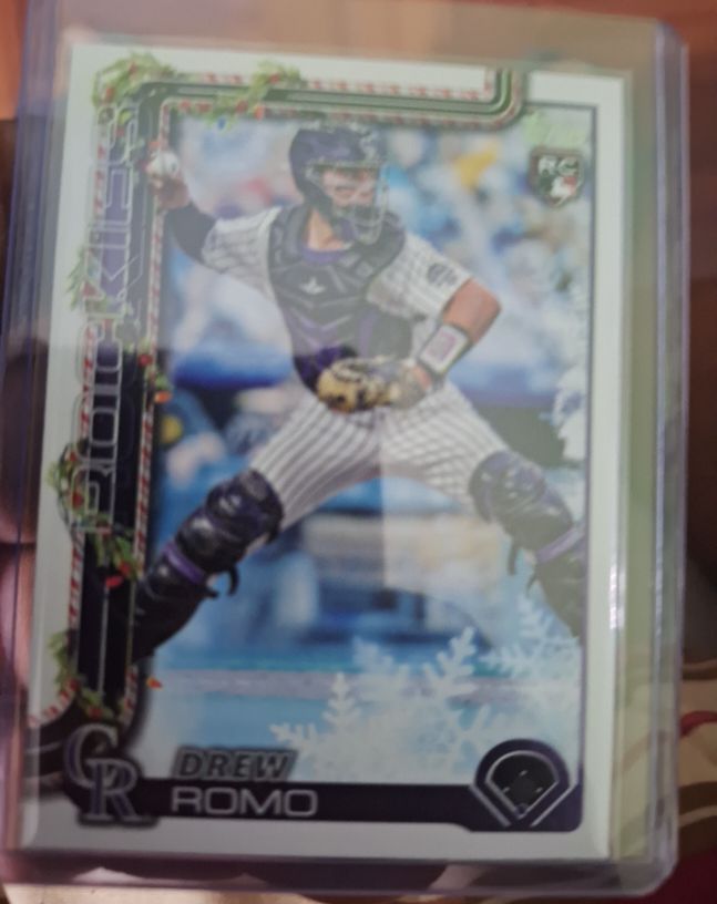 2025 Topps Holiday #H114 Drew Romo — front