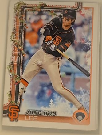 2025 Topps Holiday #H128 Jung Hoo Lee — front