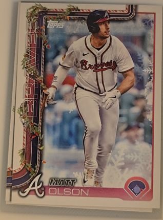 2025 Topps Holiday #H15 Matt Olson — front