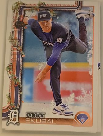 2025 Topps Holiday #H74 Tarik Skubal — front