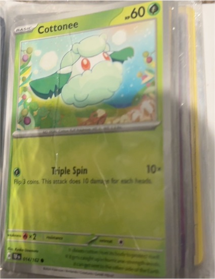 2023 Pokémon Scarlet & Violet SV: Prismatic Evolutions #007 Cottonee (Poke Ball Pattern) — front