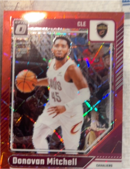 2024 Panini Donruss Optic #CLE Donovan Mitchell — front
