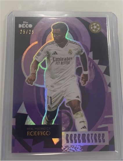 2024-25 Topps Deco UEFA Rodrygo Razzmatazz Purple #25/25 — front
