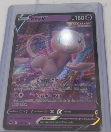 2021 Pokémon TCG Fusion Strike #060 Mew V — front