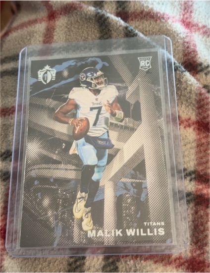 2022 Panini Chronicles Gridiron Kings #GK-2 Malik Willis — front