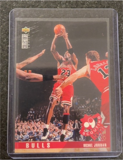 1995-96 Upper Deck Collector's Choice #324 Michael Jordan — front