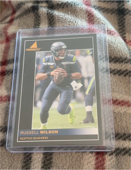 2021 Panini Chronicles Pinnacle #6 Russell Wilson — front