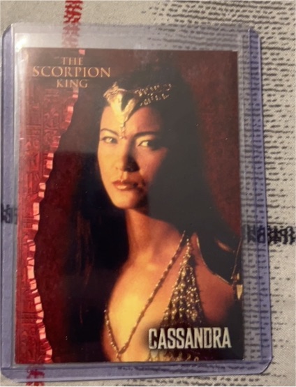 2002 Inkworks The Scorpion King #3 Cassandra — front
