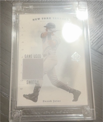 2001 SP Authentic #36 Derek Jeter — front