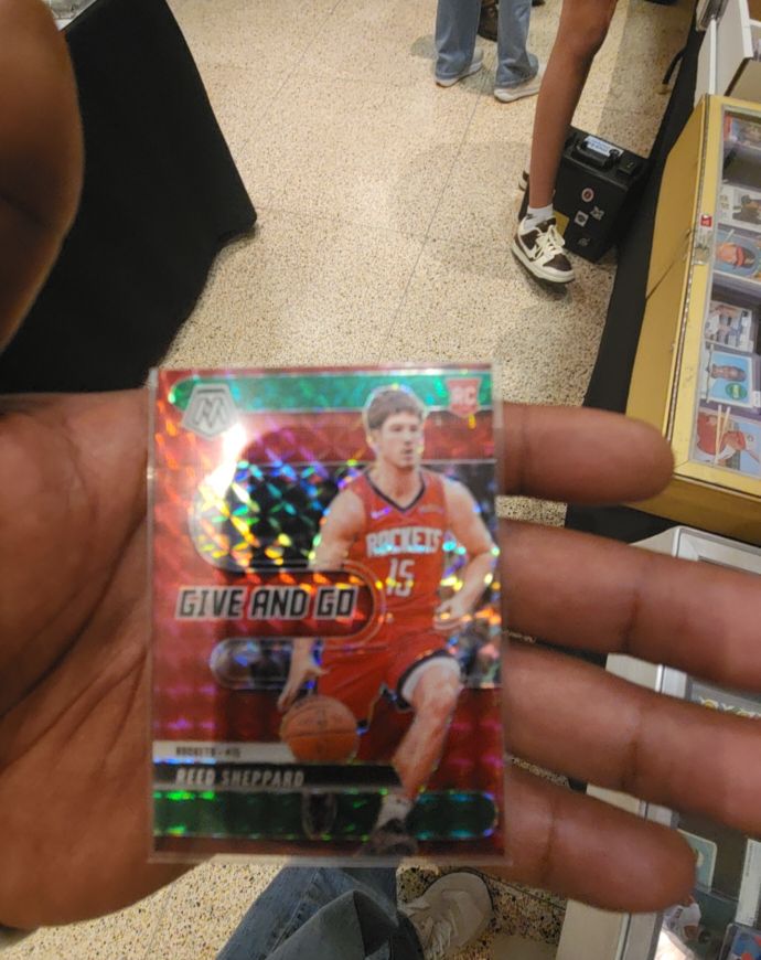 2024-25 Panini Mosaic Rookie Give And Go Reed Sheppard — front
