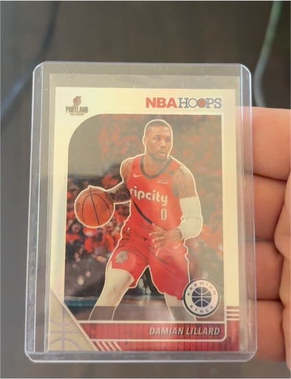 2019-20 Panini NBA Hoops Premium Stock #157 Damian Lillard — front