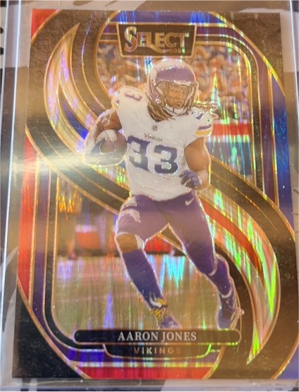 2024 Panini Select #102 Aaron Jones — front
