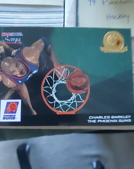 1993-94 SkyBox Hoops Scoops #HS21 Charles Barkley — front