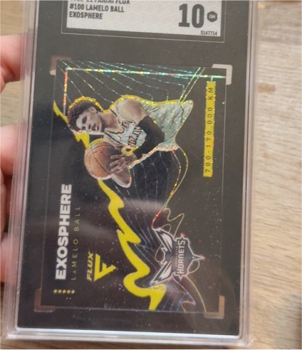 2020-21 Panini Flux #100 LaMelo Ball Exosphere — front