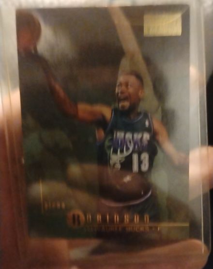 1996-97 SkyBox Premium #66 Glenn Robinson — front
