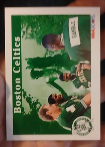 1992-93 Hoops #267 Boston Celtics — front